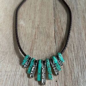 Vintage Del Mundo Collection Turquoise & Silver Tone Fringe Necklace Braided Lea